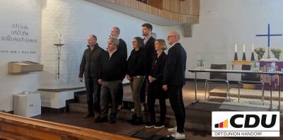 Die Diskussionsteilnehmer mit den drei Ortsunionsvorsitzenden. V.l.: Markus Deitermann, Walter von Göwels, Sebastian Jurcyk, Silke Busch, Marian Winter, Babette Lichtenstein van Lengerich und Michael Beffart